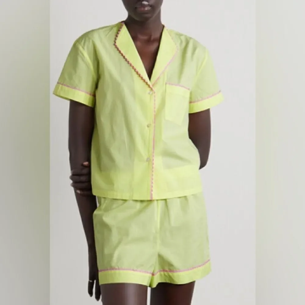 Dora Larsen Mollie Scalloped Pajama Set NWT